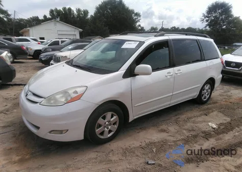 2009 Toyota Sienna Xle from USA, damaged, VIN 5TDZK22CX9S284655